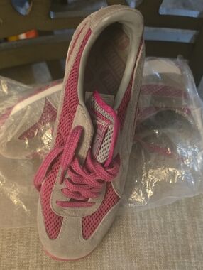 Nike Women's Pink Suede & Mesh Athletic Sneaker